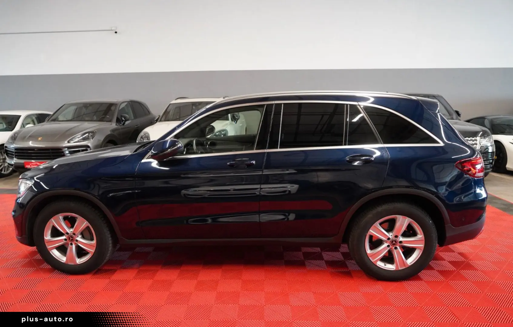 MERCEDES-BENZ GLC 300 EQ 4Matic Exlusive LED Standheiz