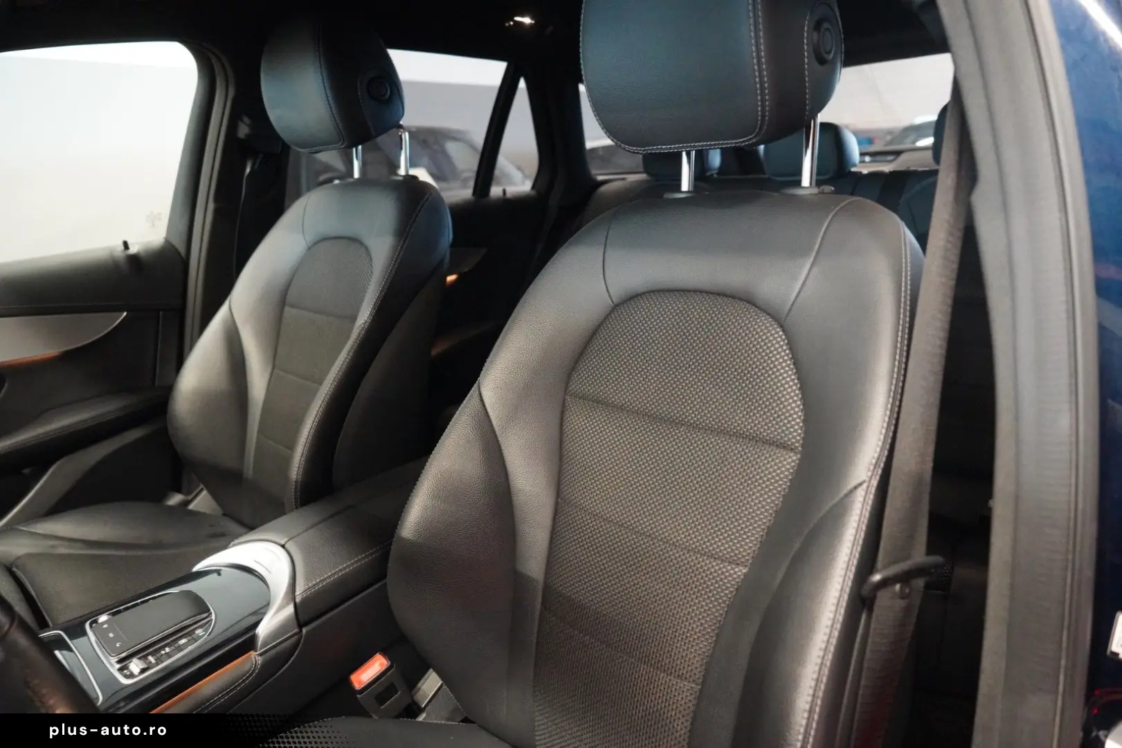 MERCEDES-BENZ GLC 300 EQ 4Matic Exlusive LED Standheiz