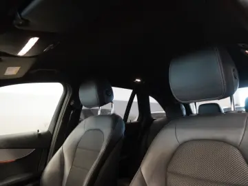 MERCEDES-BENZ GLC 300 EQ 4Matic Exlusive LED Standheiz