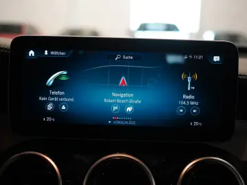 MERCEDES-BENZ GLC 300 EQ 4Matic Exlusive LED Standheiz