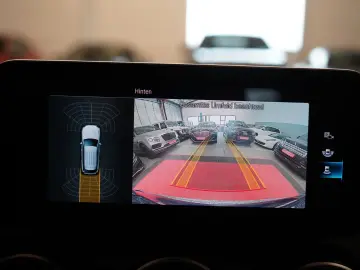 MERCEDES-BENZ GLC 300 EQ 4Matic Exlusive LED Standheiz