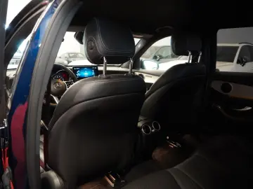 MERCEDES-BENZ GLC 300 EQ 4Matic Exlusive LED Standheiz