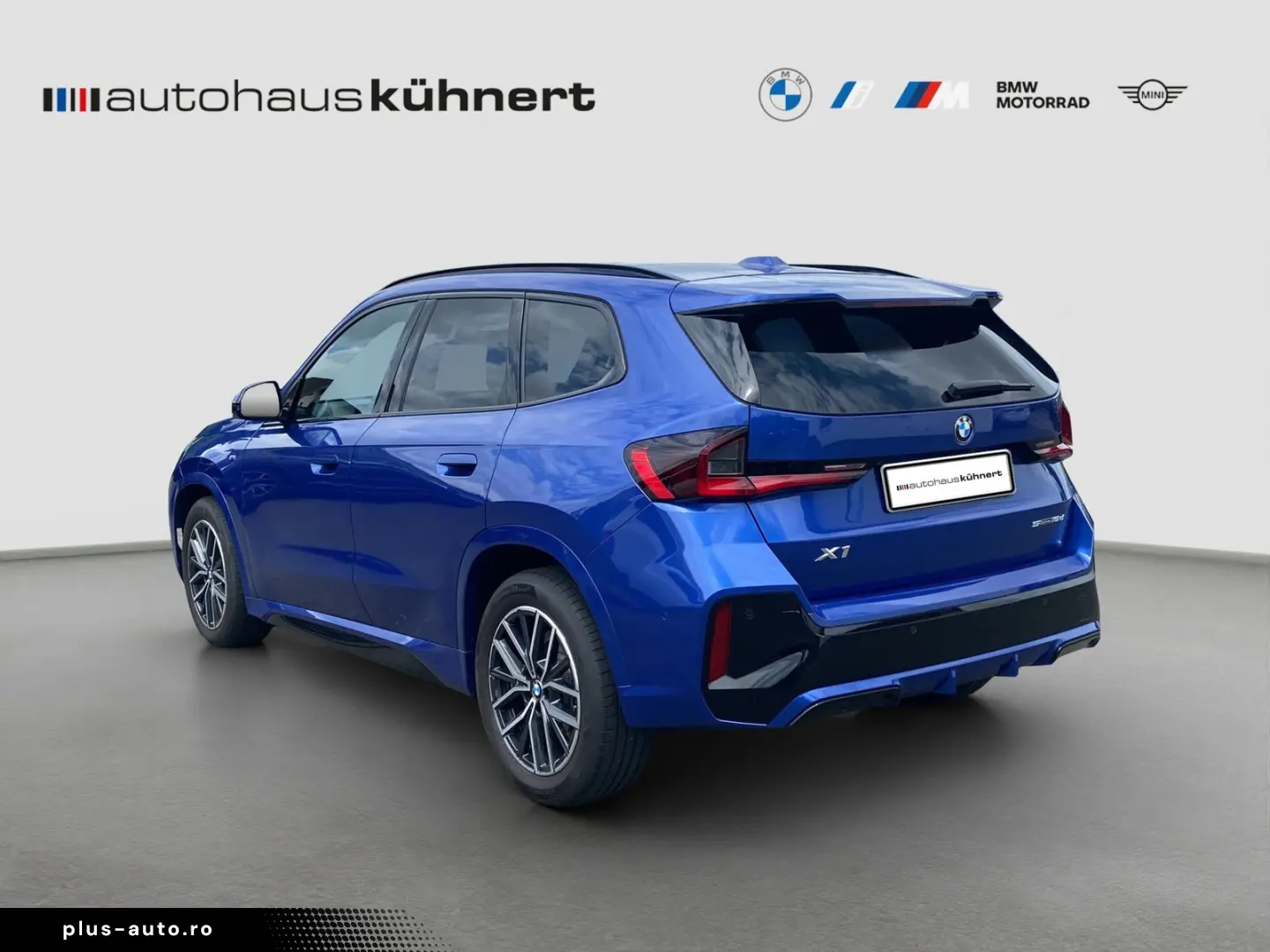 BMW X1 sDrive18d    M-Sport ACC AHK PanoSD SpurAss