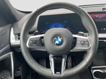 BMW X1 sDrive18d    M-Sport ACC AHK PanoSD SpurAss