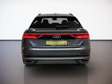 AUDI Q8 S-LINE QUATTRO 55TFSIe 380PS.MATRIX.NAVI.AHK.