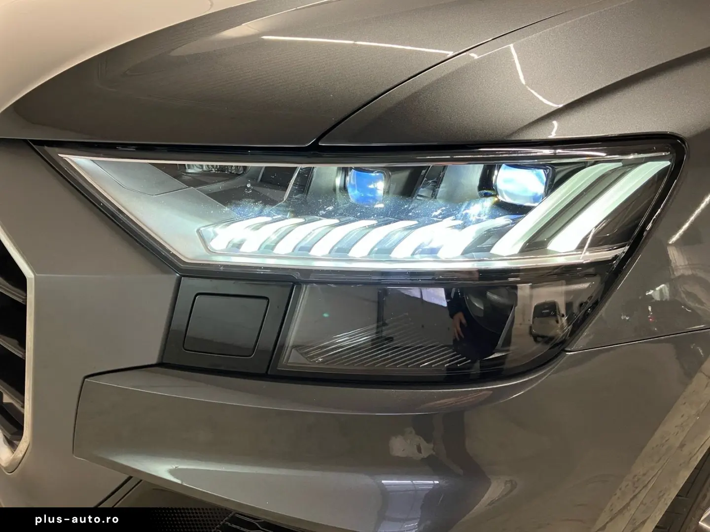 AUDI Q8 S-LINE QUATTRO 55TFSIe 380PS.MATRIX.NAVI.AHK.