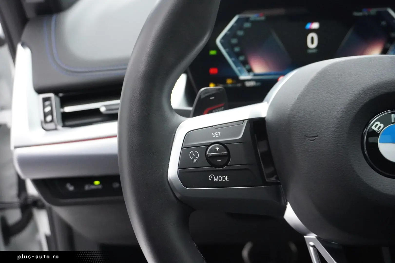 BMW X1 sDrive20d M Sport Glasdach AHK HarmanKardon S