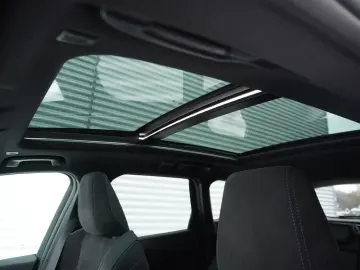 BMW X1 sDrive20d M Sport Glasdach AHK HarmanKardon S