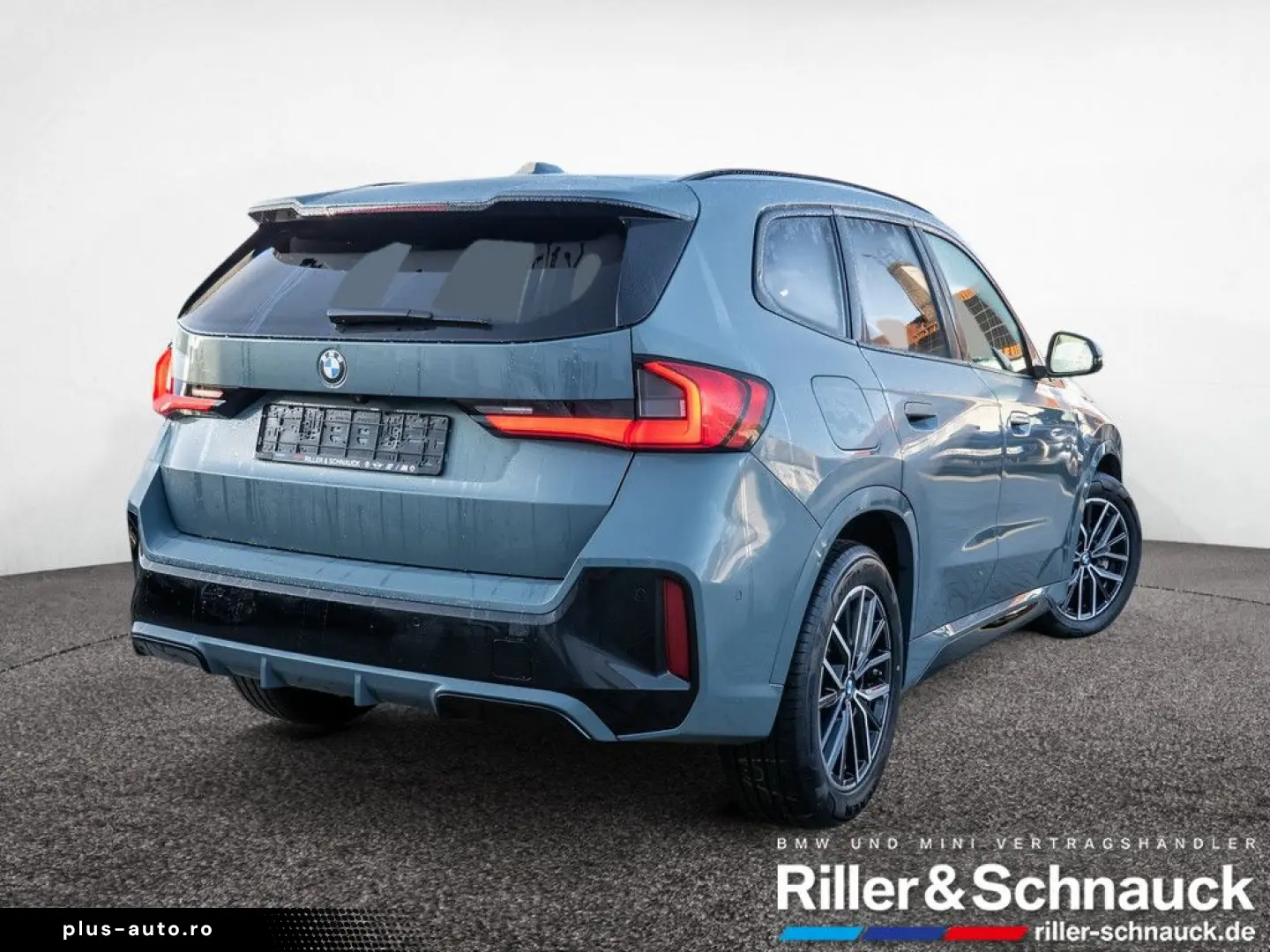 BMW X1 xDrive 23d M-Sport H K NAVI AHK ACC LED PANO