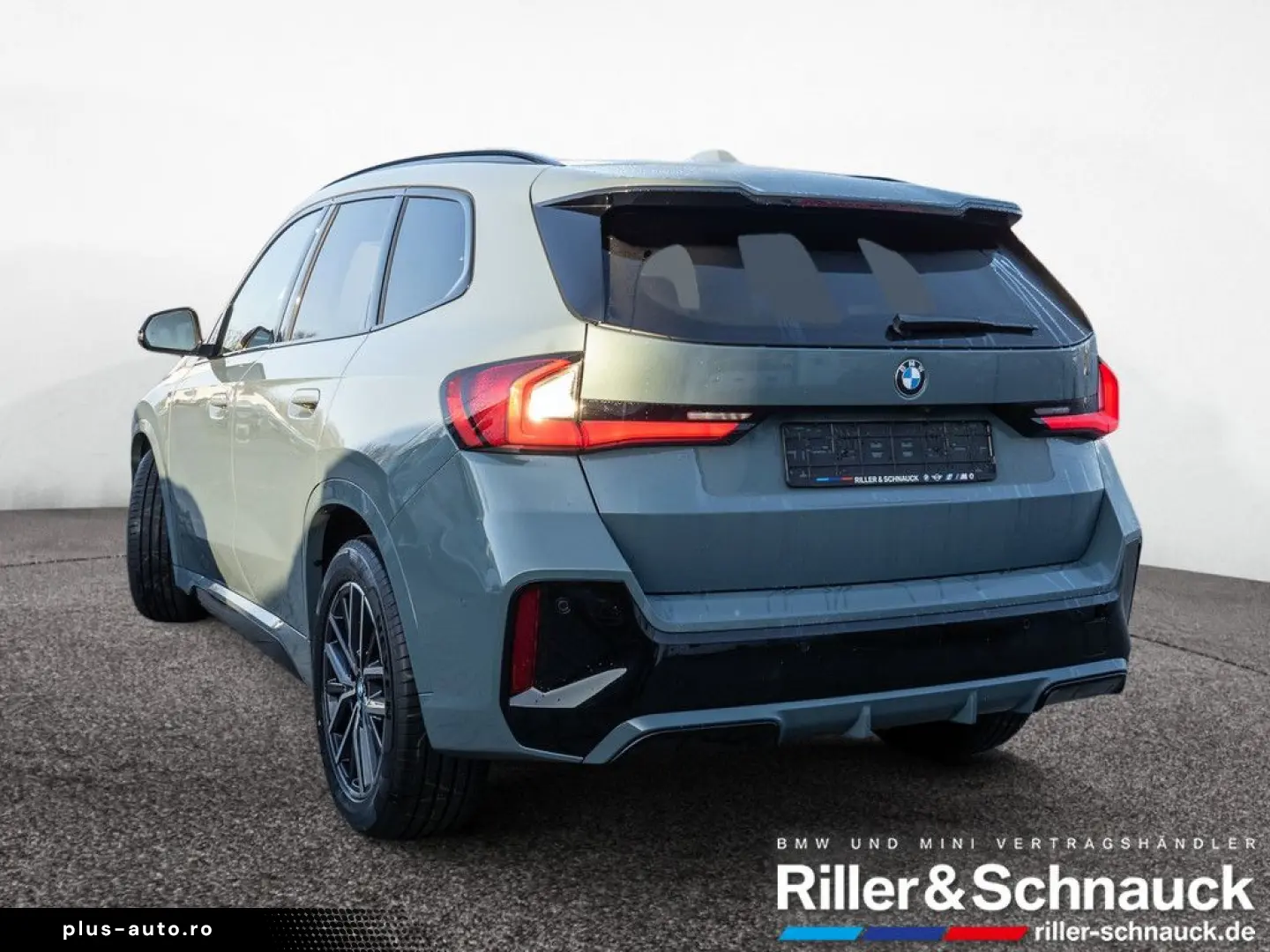 BMW X1 xDrive 23d M-Sport H K NAVI AHK ACC LED PANO