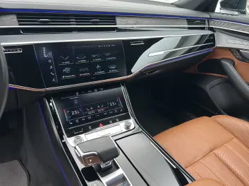 AUDI A8 Lang 50 TDI qu tip Air B&O Matrix Virtual Nav