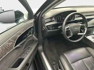 AUDI A8 60 TFSIe Lang qu tip Air B&O HUD Pano LED Vir
