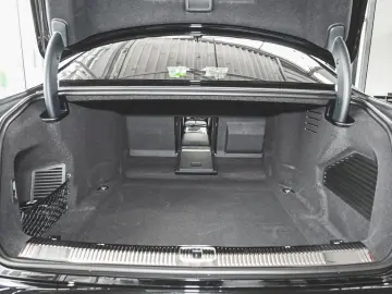 AUDI A8 50 TDI S line Matrix Pano AHK B&O