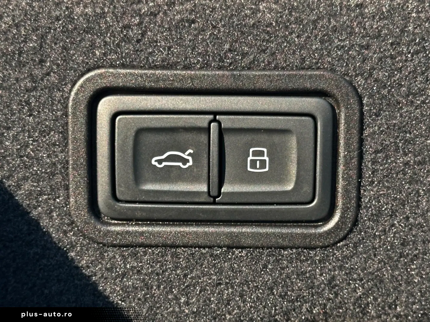 AUDI A8 60TFSI qu. S LINE BLACK PANO B&O ADV. CARBON