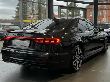 AUDI A8 quattro 3.0 TDI  S-Line Matrix Head-Up Pano