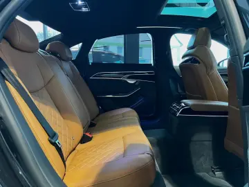 AUDI A8 quattro 3.0 TDI  S-Line Matrix Head-Up Pano