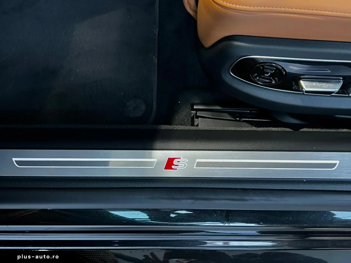 AUDI A8 quattro 3.0 TDI  S-Line Matrix Head-Up Pano