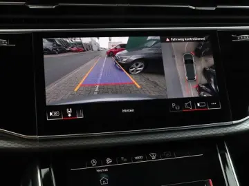 AUDI SQ7 TFSI LM22 Sports.  AHK Pano Laserl. B&O Allr