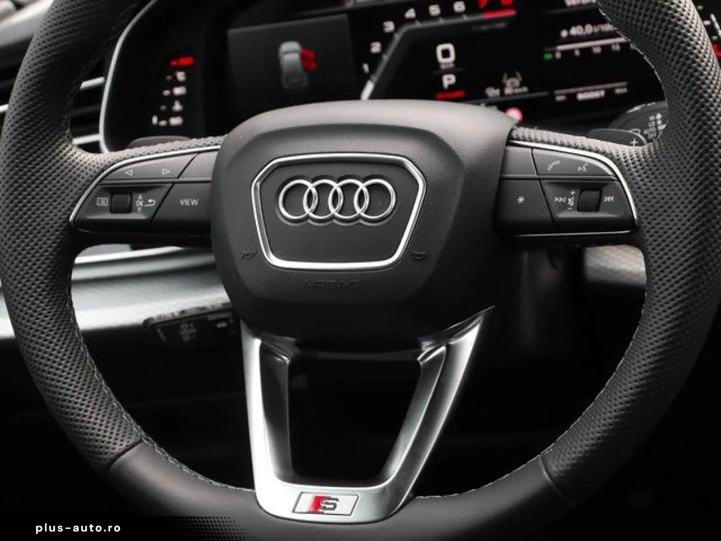 AUDI SQ7 TFSI LM22 Sports.  AHK Pano Laserl. B&O Allr