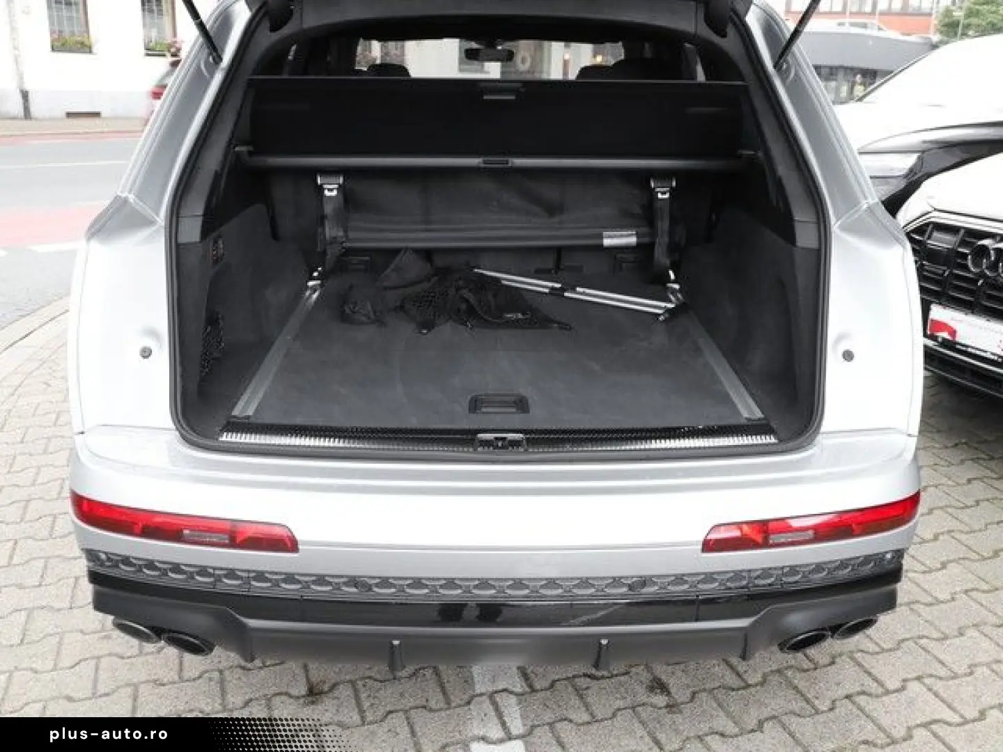 AUDI SQ7 TFSI LM22 Sports.  AHK Pano Laserl. B&O Allr