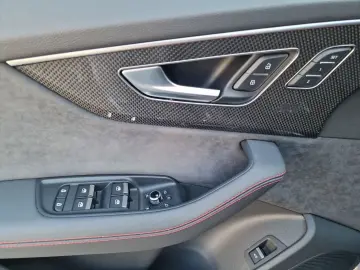 AUDI SQ7 TFSI competition  Pano S-Sitze STHZG HuD AHK