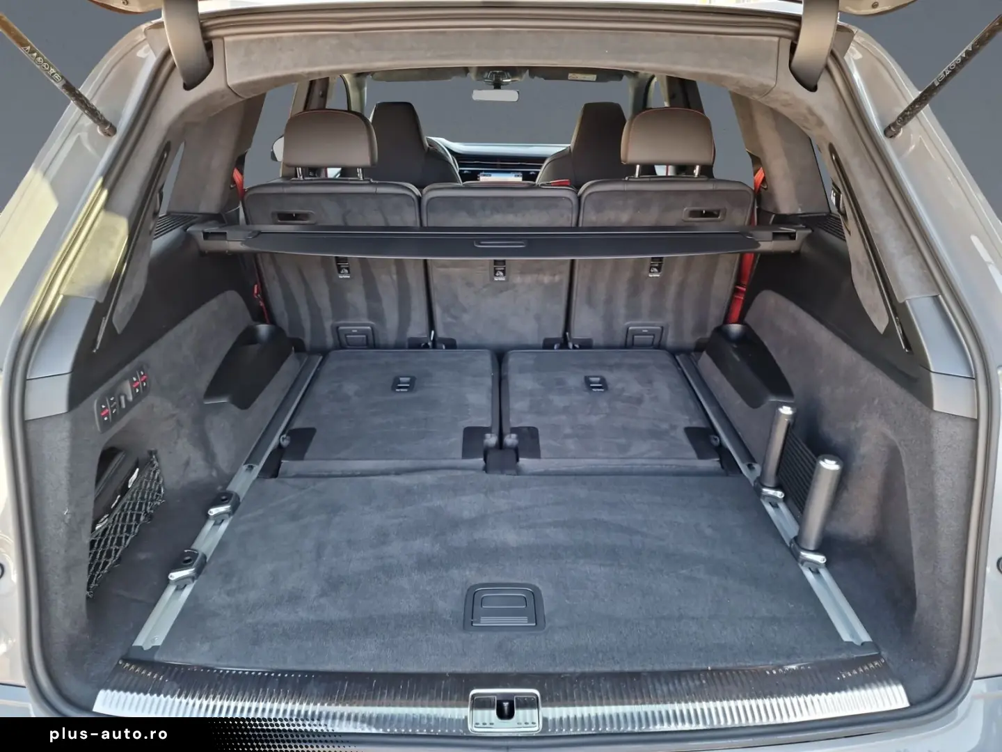 AUDI SQ7 TFSI competition  Pano S-Sitze STHZG HuD AHK