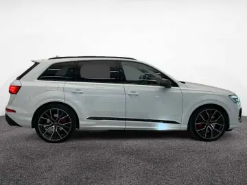 AUDI SQ7 7S  LASER STDHZ AHK LEDER HUD PANO B&O ACC