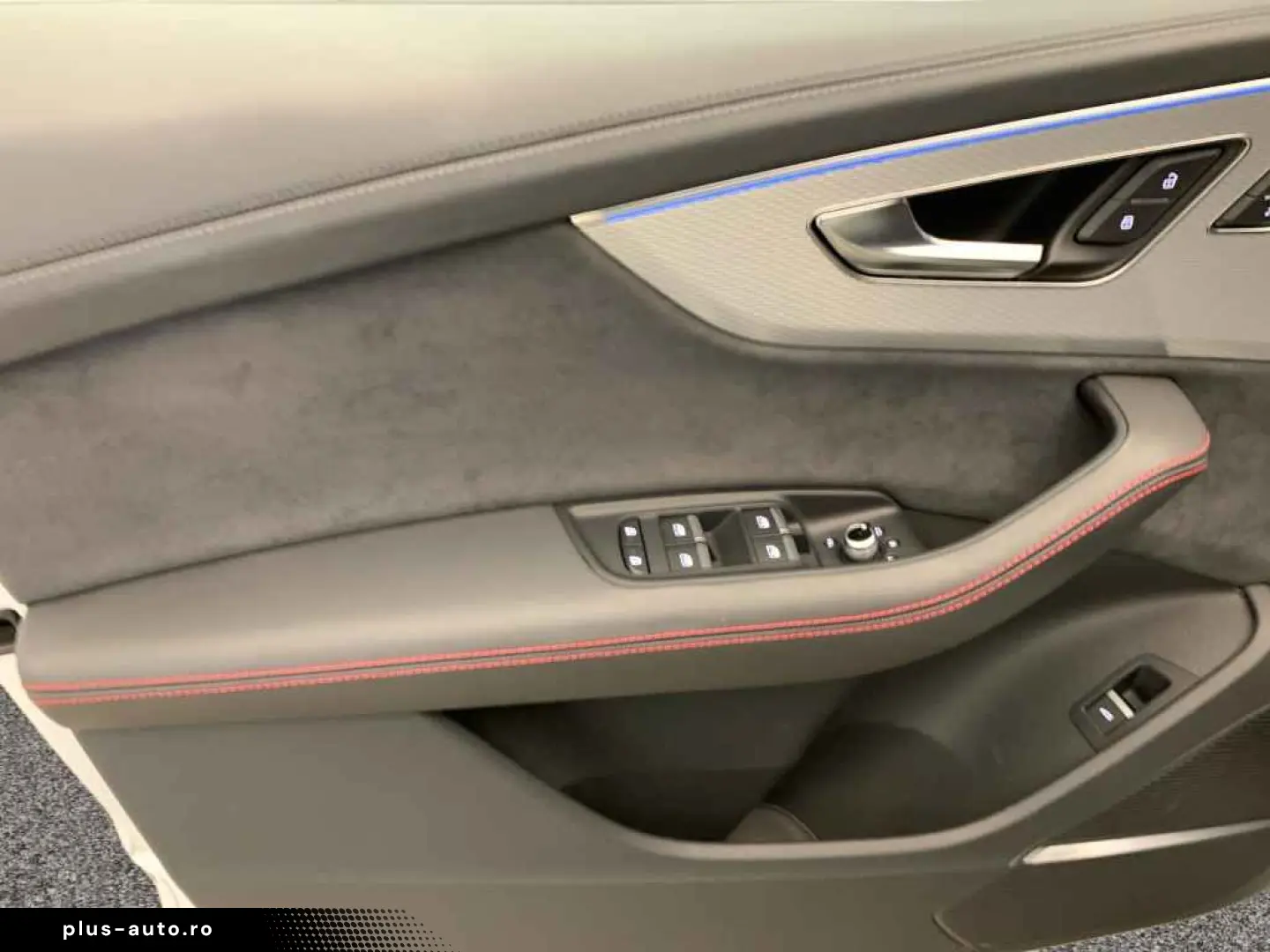 AUDI SQ7 7S  LASER STDHZ AHK LEDER HUD PANO B&O ACC