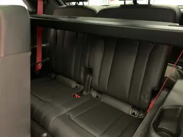 AUDI SQ7 7S  LASER STDHZ AHK LEDER HUD PANO B&O ACC