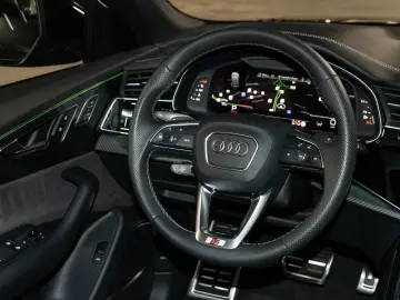 AUDI SQ8 TFSI quattro Pano Matrix LED AHK B&O 22''