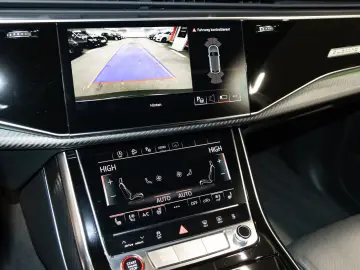 AUDI SQ8 TFSI quattro Pano Matrix LED AHK B&O 22''