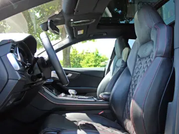 AUDI SQ8 TFSI qu BLACK PANO AHK B&O LASER OLED 360