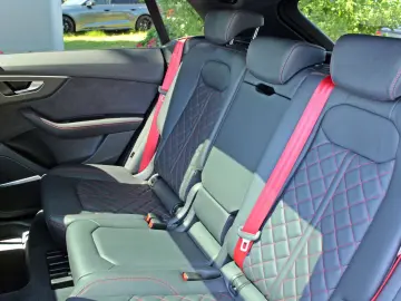 AUDI SQ8 TFSI qu BLACK PANO AHK B&O LASER OLED 360