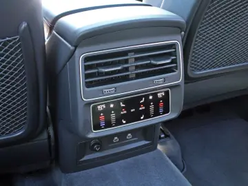 AUDI SQ8 TFSI qu BLACK PANO AHK B&O LASER OLED 360