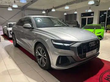 AUDI Q8 50 TDI quattro S-LINE AHK STANDHEIZ.