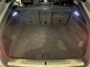 AUDI Q8 50 TDI quattro S-LINE AHK STANDHEIZ.