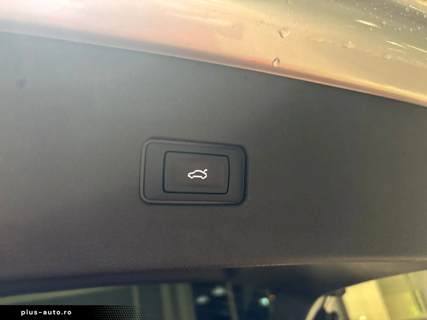 AUDI Q8 50 TDI quattro S-LINE AHK STANDHEIZ.