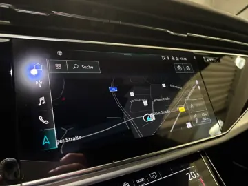 AUDI Q8 50 TDI quattro S-LINE AHK STANDHEIZ.