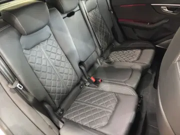 AUDI Audi SQ8 4.0 TFSI quattro B&O  HuD  Keramik  Pan