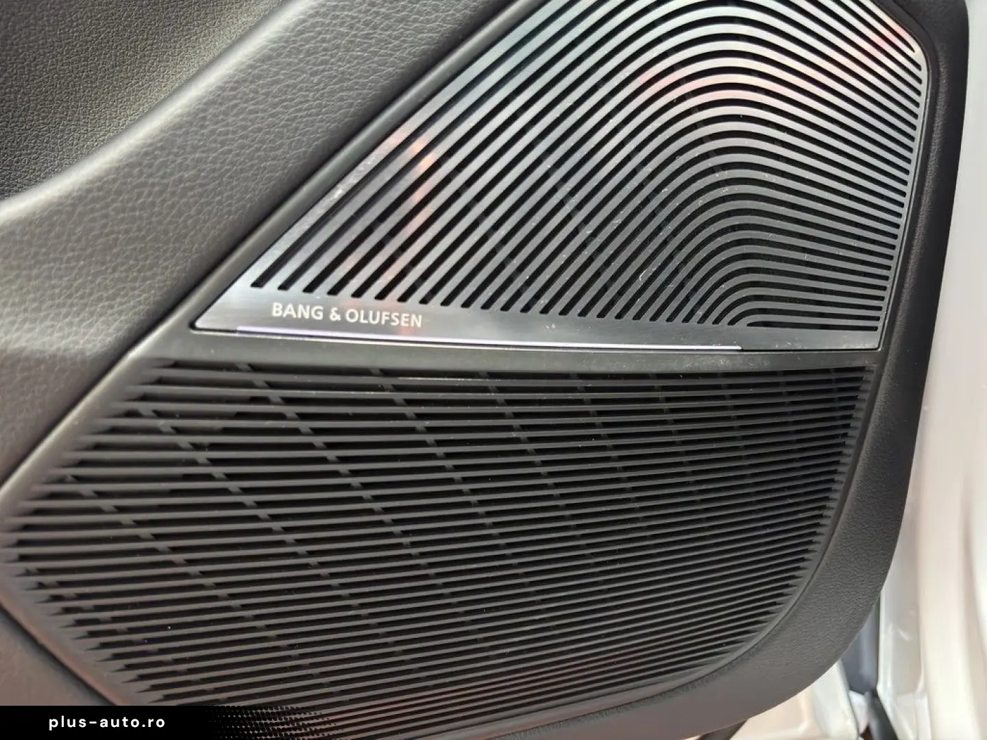 AUDI Audi SQ8 4.0 TFSI quattro B&O  HuD  Keramik  Pan