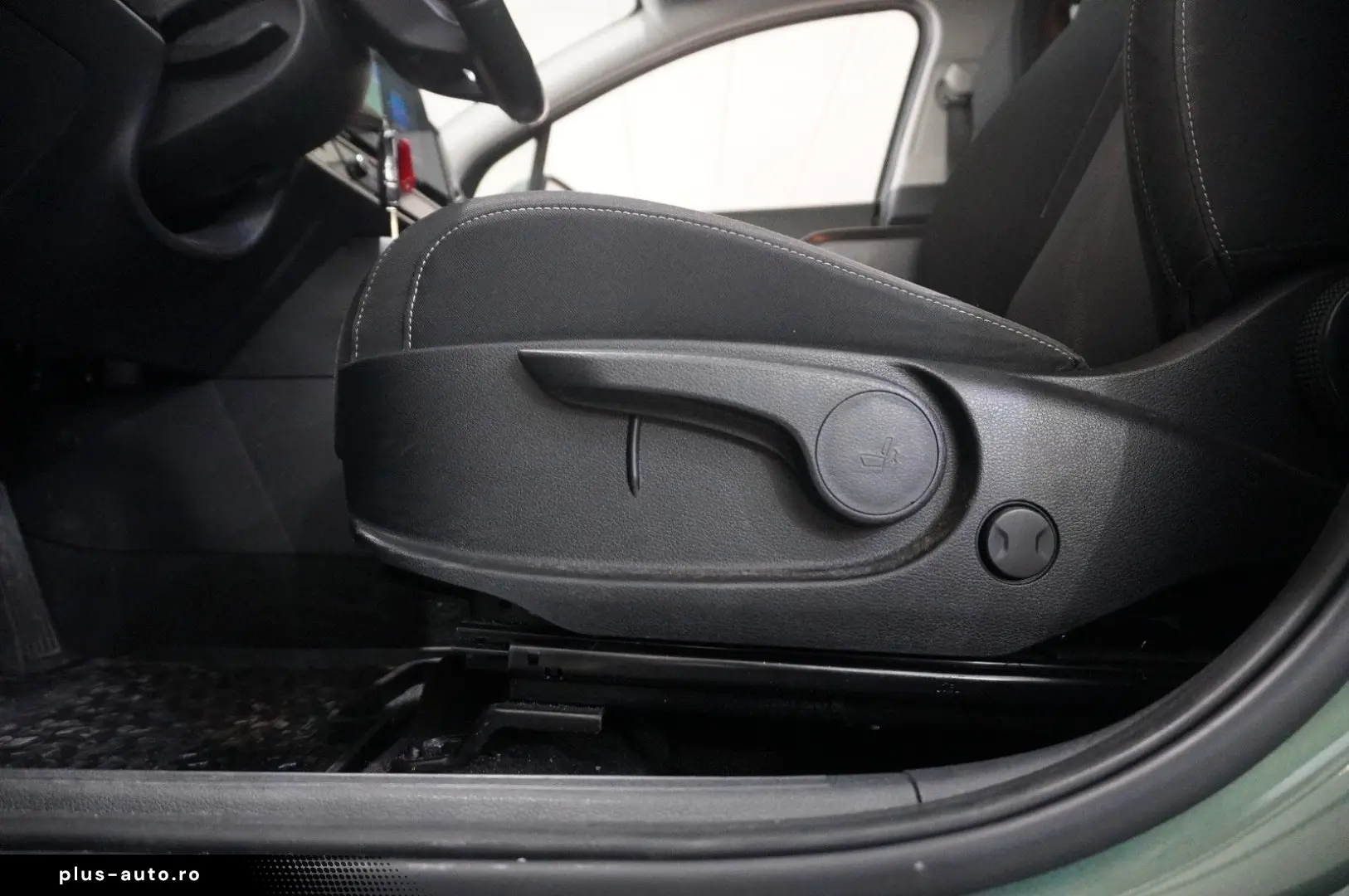 KIA Sportage 1.6 HYBRID AWD NAVI LED KAMERA SPORT SH