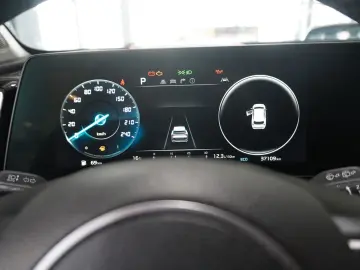 KIA Sportage 1.6 HYBRID AWD NAVI LED KAMERA SPORT SH