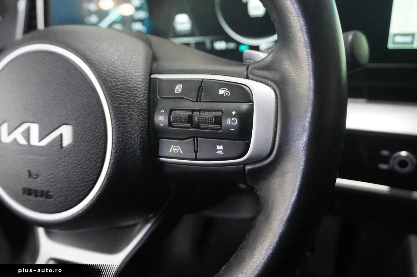 KIA Sportage 1.6 HYBRID AWD NAVI LED KAMERA SPORT SH