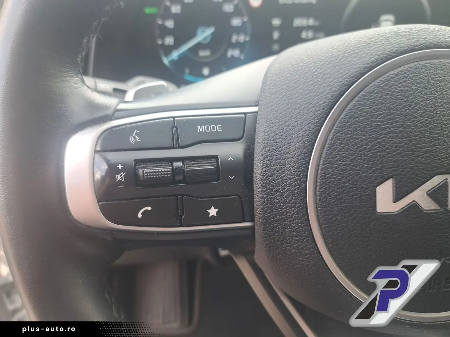 KIA Sportage GT-Line Plug-in Hybrid 4WD PANODACH ACC