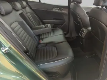 KIA SPORTAGE 1.6T Plug-In Hybrid GT-LINE AHK PANO-DA