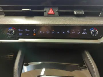 KIA SPORTAGE 1.6T Plug-In Hybrid GT-LINE AHK PANO-DA