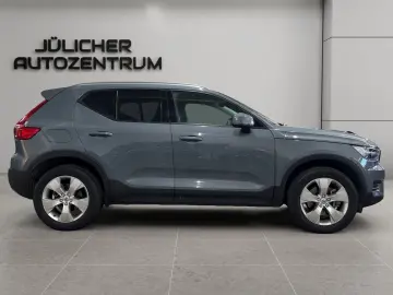VOLVO XC40 B5 AWD Ultimate Bright Automatik
