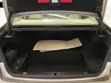 BMW 745 e Executive 394hp Pano Head-Up