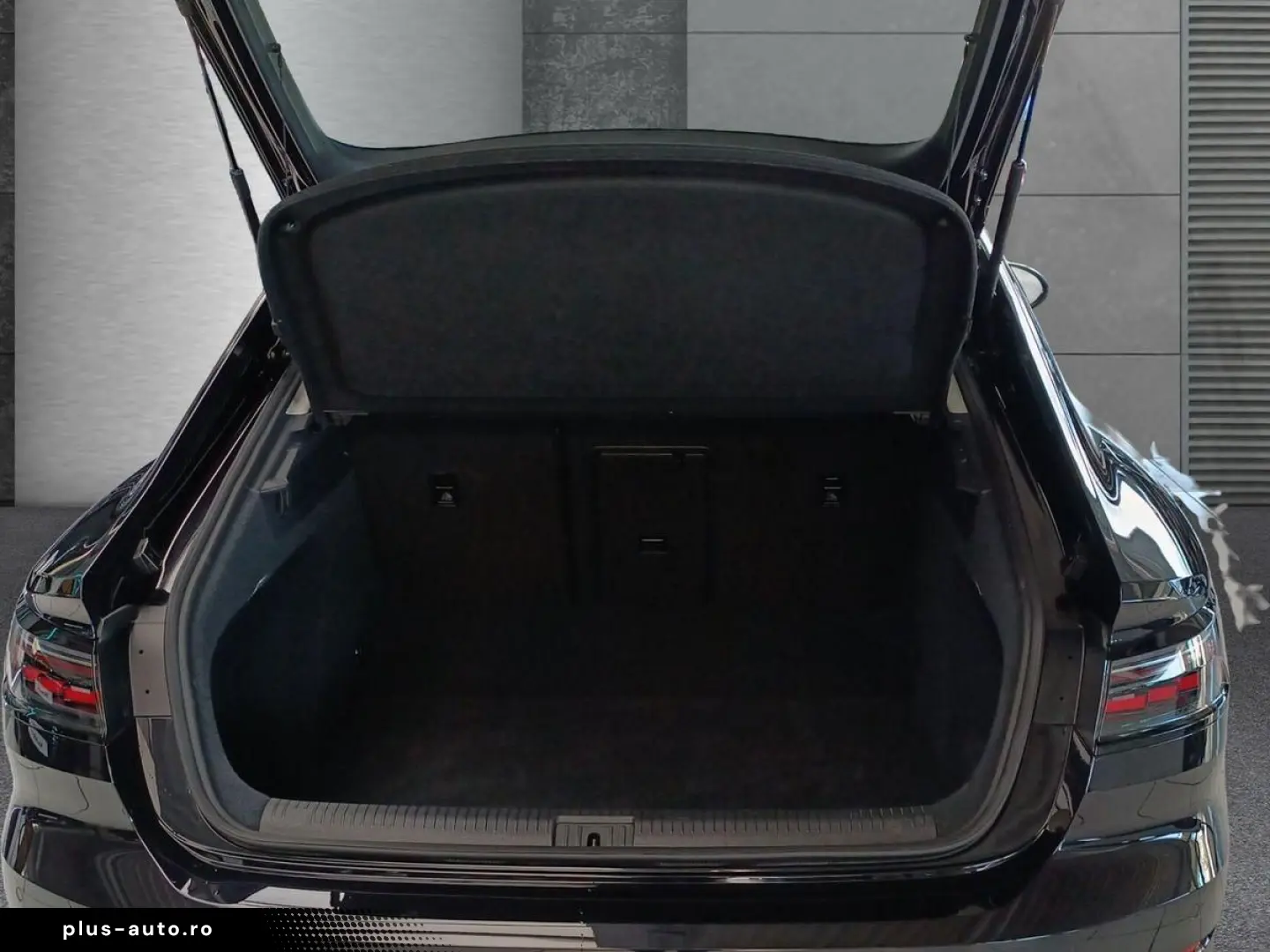 VW ARTEON 2.0 TSI  ELEGANCE  190 PS DSG NAVI REARVI