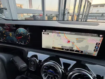 MERCEDES-BENZ CLA 250 Edition AMG Wide PANO LED KAME&hellip;